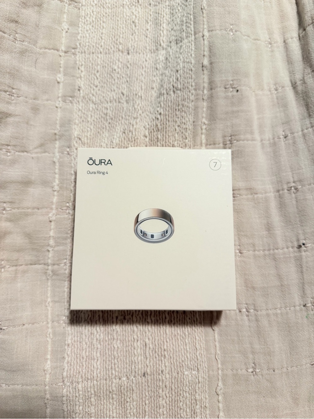 Oura Ring 4 Smart Wellness Ring - Rose Gold (Size 7)